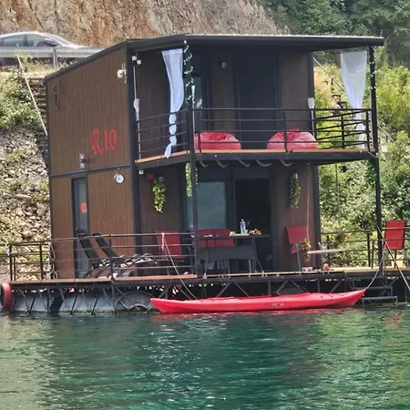 Splav Rio شقة Aluga